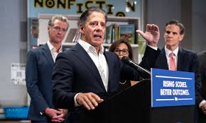 Image result for tbn:iAL9P1fP6VbKpM::loschicosdeclase.nireblog.com/blogs/loschicosdeclase/files/ecala.jpg