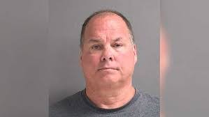 Doug Edington's Instagram, Twitter & Facebook