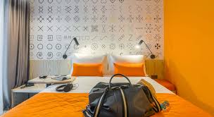 Modernizat in doua etape, in anul 2013 si in anul 2015, hotel q pune la dispozitia turistilor doua corpuri de cladire cu. Hotel Restaurant Events Im Ibis Styles Bucharest City Center