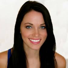 Stream Molly Wing music