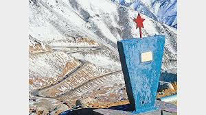 Пётр i алексе́евич, прозванный вели́ким (30 мая 9 июня 1672 года — 28 января 8 февраля 1725 года) — последний царь всея руси (с 1682 года) и первый император всероссийский (с 1721 года). Nikakoj Okkupacii Ne Bylo Pochemu Sovetskie Vojska Pokinuli Afganistan Rt Na Russkom