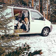 We took our truck camper up to flagstaff to camp! Wintervanlife Camping In Der Kalten Jahreszeit Vanilla Icedream
