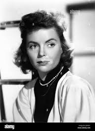 Robert niven hi-res stock photography and images