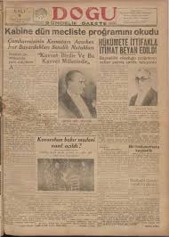 İzmir aşkla yönetilmeye devam ediyor. Tarihe Isik Tutan Arsiv 1928 1942 Yillarindan 18422 Cilt Gazete Paylasima Acildi Atlas