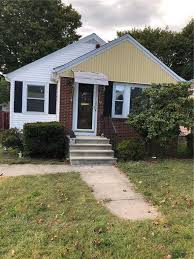 Mls.com is an independently owned and operated real estate advertising service company for real estate firms, mortgage firms, insurance companies and other real estate related entities. 38 Meridian Street Providence Ri 02908 Mls 1237605 Lila Delman