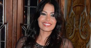 Chi è Carolina Marconi, ospite a Tango: il successo al Grande Fratello, la  relazione con Tommy Vee, la lotta contro la malattia