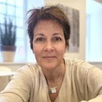 Mary Cullinane's Instagram, Twitter & Facebook