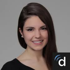 Carolyn Shanks's Instagram, Twitter & Facebook