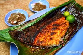 Tip top ikan bakar is one local ikan bakar establishment of over 30 years experience. Liang Li Grilled Fish è‰¯ç¤¼çƒ§é±¼ Pandamaran Klang
