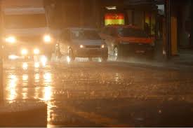 Ciclone, nova frente fria e ar polar: Paraná tem virada brusca no tempo e muita chuva nas próximas horas