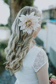 Flowers In Her Hair Cafe Au Lait Dahlia Wedding Hair Do By Danish Island Weddings Wedding Hairstyles Dahlias Wedding Cafe Au Lait Dahlia Wedding