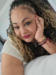 To love oneself is the beginning of a lifelong romance." ~ Oscar Wilde  🙏💜🕉️✨ #bepresent #awareness #stillness #oneness #wisdom #love  #openyourheart #self #selfdiscovery #consciousness #IAM #gratitude  #spiritualawakening #spiritualjourney