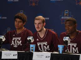 The same can be said for alex caruso from a defensive perspective as he measured 6'4.5 in shoes with a 6'5.5 wingspan. Alex Caruso Men S Basketball Texas A M Athletics 12thman Com
