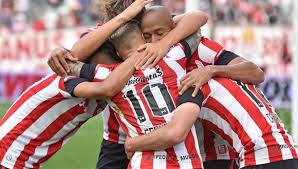 Si fueras reparadora ¿a qué especialidad preferirías dedicarte? Partidos De Hoy Hoy Viernes 8 De Noviembre Del 2019 Horarios Y Canales Para Ver Futbol En Vivo Futbol En Vivo Gratis Superliga Argentina Liga Mx Liga Santander