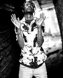 Octopizzo Shining A Bright Light To Kibera With His Artwork Kibera Pictures Bright Lights