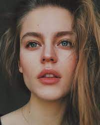 Pin By Alex Gowan On Makeup Face Photography Girl Face Portrait
