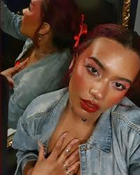 Eli Lynwood (@elilynwoody) · Instagram photos and Reels