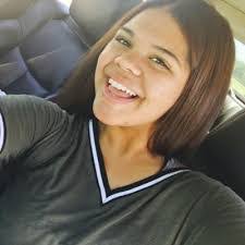 Alyssa Richie's Instagram, Twitter & Facebook