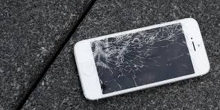 Việc cần làm khi màn hình iPhone bị nứt
