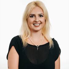 Helping Expats Navigate Finances in Singapore