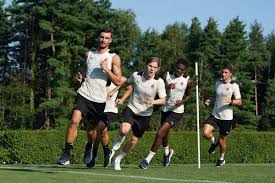 Milan, atalanta and juventus in the champions Kkf8txtssv0sqm