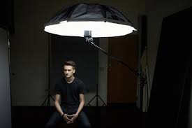 How Many Quick Lighting Set Ups Are Possible With A Single Light In One Hour By Jacob Roberts Portrait Lighting Setup Digital Photography Lighting Photography Lighting Setup