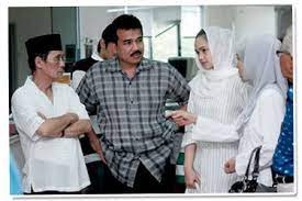 Dato siti nurhaliza dan abang beliau (ayie) mendendangkan lagu senja nan merah yang pernah dipopularkan oleh awie & ziana zain di majlis sitizoners. Blog Aku Punya Suka Gambar Siti Nurhaliza Telah Di Raba Buah Dadanya