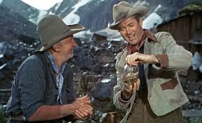 Téléchargement gratuit je suis un aventurier, le film en streaming hd à voir sur zone téléchargement. Bild Von Uber Den Todespass Bild 5 Auf 22 Filmstarts De