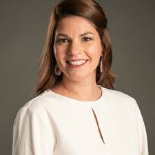 Leslie Gilley's Instagram, Twitter & Facebook