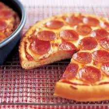 Is Pan Pizza The Same Thing As A Deep Dish Pizza Quora