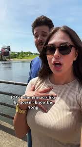 Krista Peters's Instagram, Twitter & Facebook