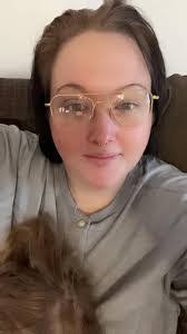 Angie Kinnard's Instagram, Twitter & Facebook