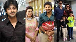 Actor Srikanth Family Photos Tamil Actor Srikanth Family Photos Te Family Photos Youtube Actors