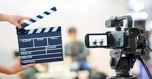 Nicholson and duvall have said that the film was one of the hardest of their careers. A Woman Holding Aloft A Shining Trivia Questions Quizzclub