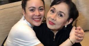 Huhungihong ug intriga kalabot sa viral picture ni Kathryn Bernardo,  gipalagan ni Martha Blythe! -