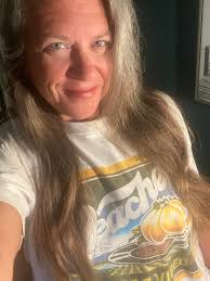 Senior hand dancers from Atlanta and Boston having fun dancing