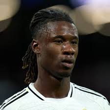 An excellent 3-0 win for Olympiacos tonight sees them progress through to  the last 16 of the Europa League. David Carmo played 70 minutes with Marko  Stamenic an unused substitute with an