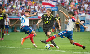 Em salvador, bahia e vasco empatam com decisões polêmicas do var. Bahia X Flamengo Pelo Brasileirao Onde Assistir A Transmissao Ao Vivo E Que Horas E O Jogo Futebol Esportes O Povo
