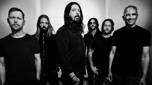New album 'medicine at midnight' out now. Dave Grohl Doesn T Care What Kurt Cobain Will Think Of Foo Fighters