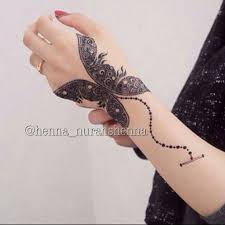 Butterfly Henna With Images Mehndi Designs For Hands
