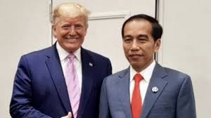 Ia jadi presiden amerika terbaru setelah memenangkan hasil. Presiden Amerika Serikat Donald Trump Positif Corona