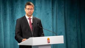 A kormány kérése, hogy az ellenzék támogassa a veszélyhelyzet meghosszabbítását. Kormanyinfo 2020 Julius 30 Youtube