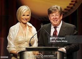 37 Peter Burrows Grad Stock Photos, High-Res Pictures, and Images