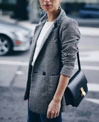 Black And White Checkered Jacket Womens Chic Easy Dinner Outfit The August Diaries Fashion Euro Chic Dinner Outfits