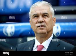 Anghel hi-res stock photography and images