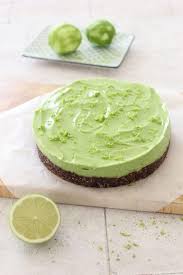 Raw Cake Cremeux Avocat Citron Vert The Sunny Foodie Recette Recette Citron Patisserie Facile Recette Citron Vert