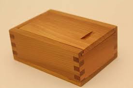 Cedar Sliding Lid Box With Magnetic Closures 3 3 16 X 4 1 2 St40601d Wooden Boxes Wood Boxes Small Magnets