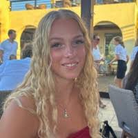 Lucinda Thorne's Instagram, Facebook & TikTok