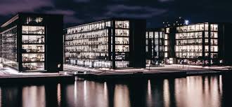 Familiarise yourself with the job description slowly read the job description from the beginning. Commercial Law Allaboutlaw