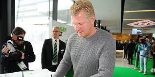 In mönchengladbach ist es offensichtlich. Borussia Monchengladbach Stefan Effenberg Erwartet Sieg Express De